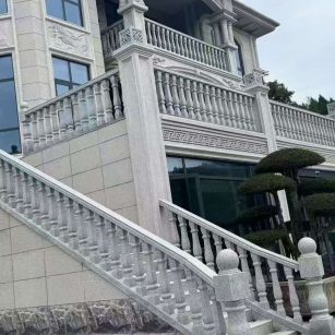 吐鲁番 芝麻白别墅，栏杆