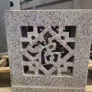 吐鲁番 芝麻白花岗岩镂空雕花灯笼