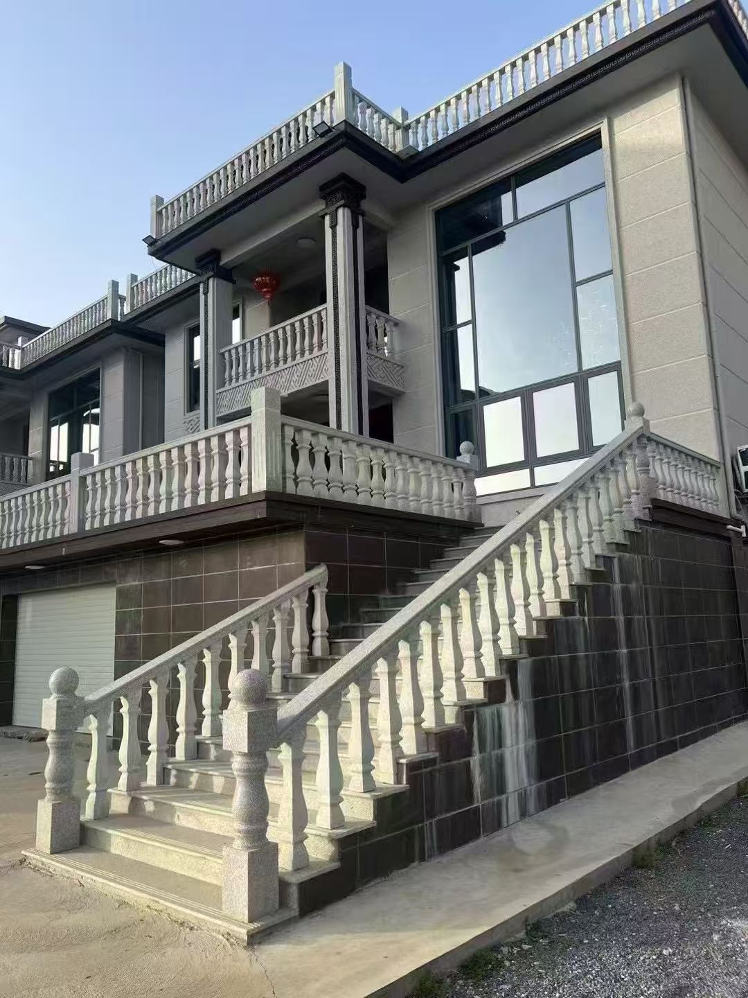 吐鲁番 芝麻白别墅阳台栏杆，楼梯栏杆