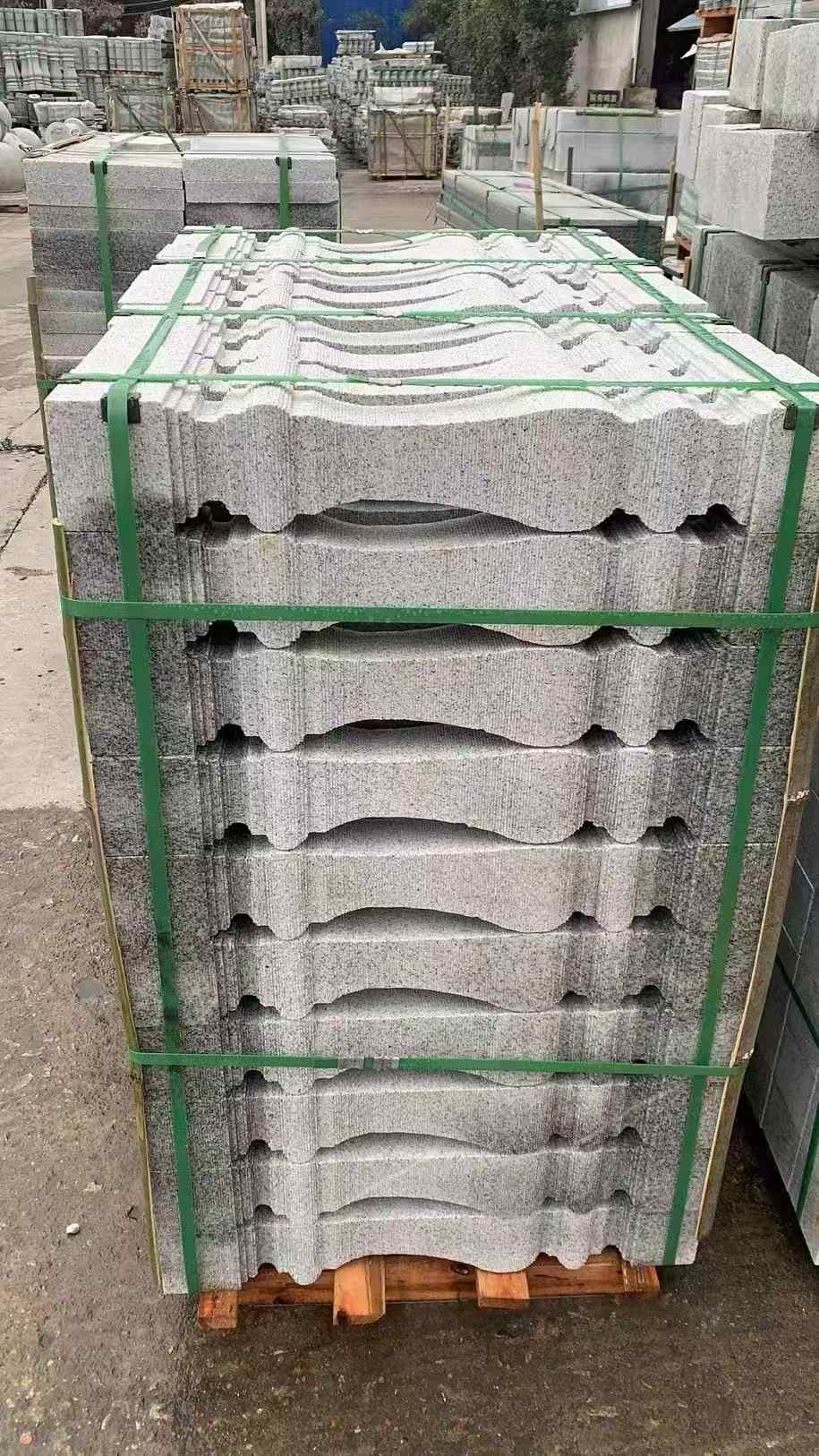 吐鲁番 芝麻白方形拉丝面，栏杆花瓶柱