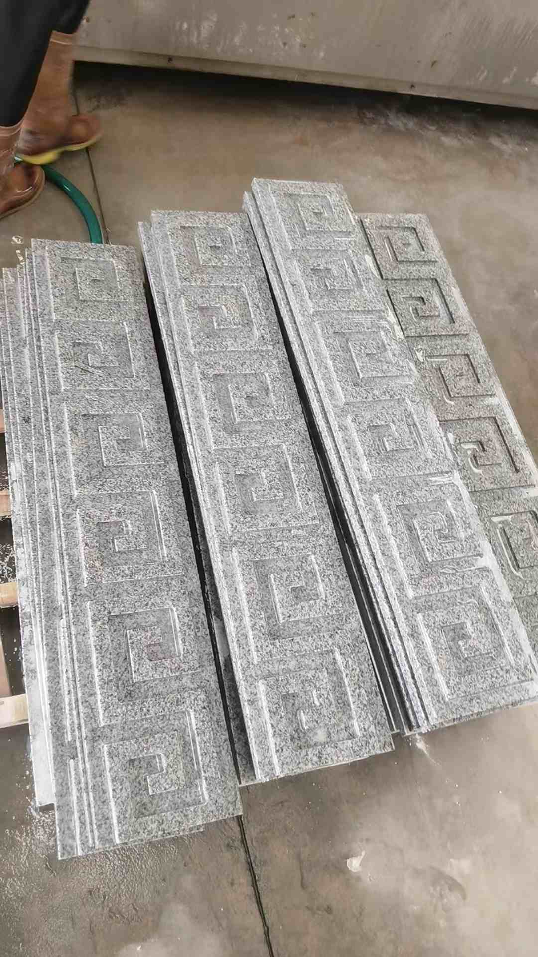 吐鲁番 别墅回纹线条，雕刻