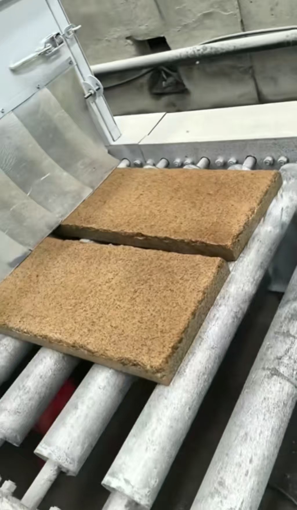 吐鲁番 仿古石流水线生产，各种颜色可定制