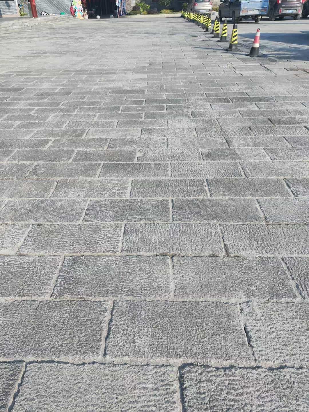 吐鲁番仿古石铺装效果