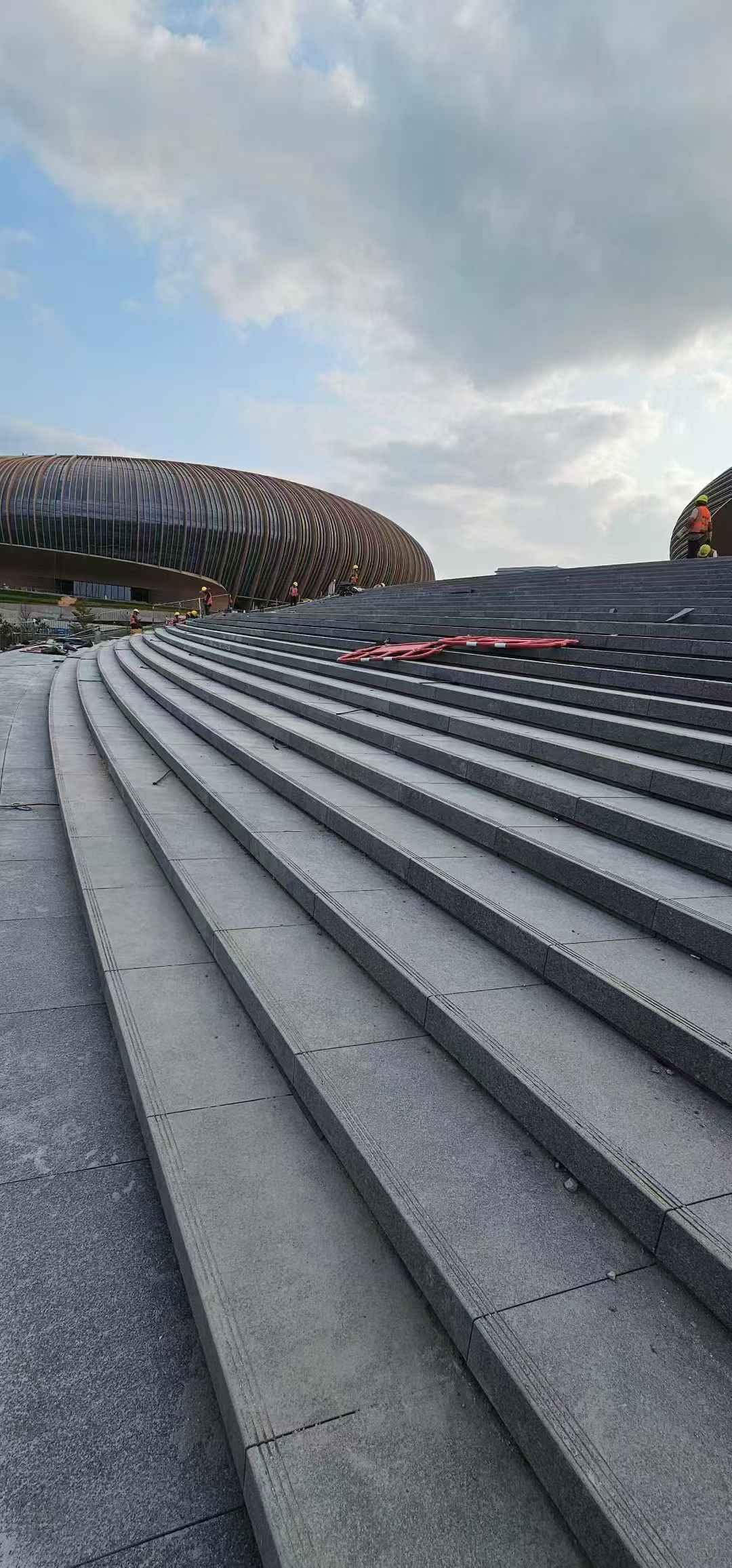 吐鲁番 弧形整石台阶铺装效果图