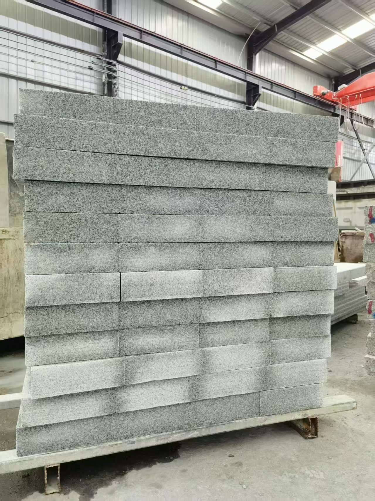 吐鲁番 芝麻白10公分300*600广场地铺，A料定制，尺寸标准，厚薄均匀